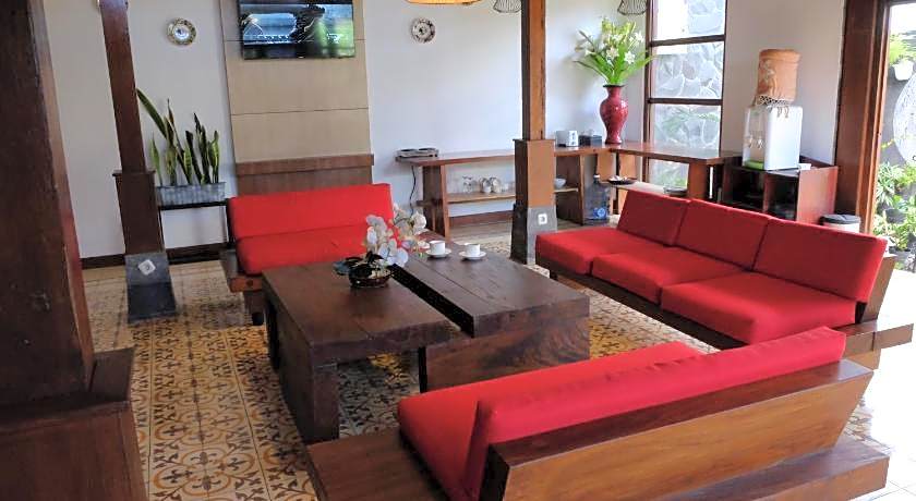 Puri Langenarjan Guesthouse 