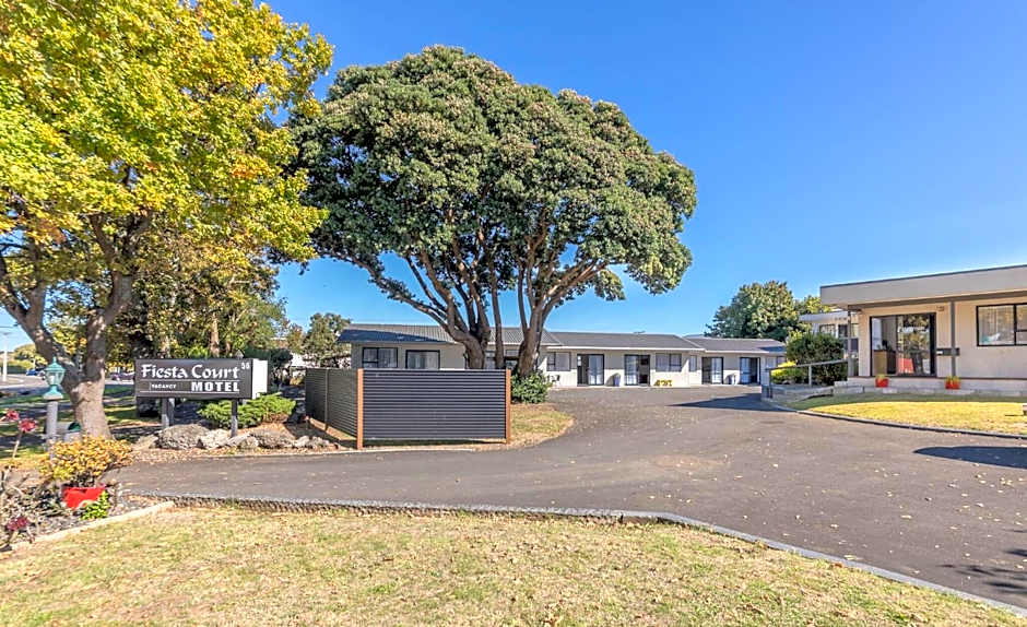 Fiesta Court Motel