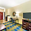 Best Western Plus Pratt