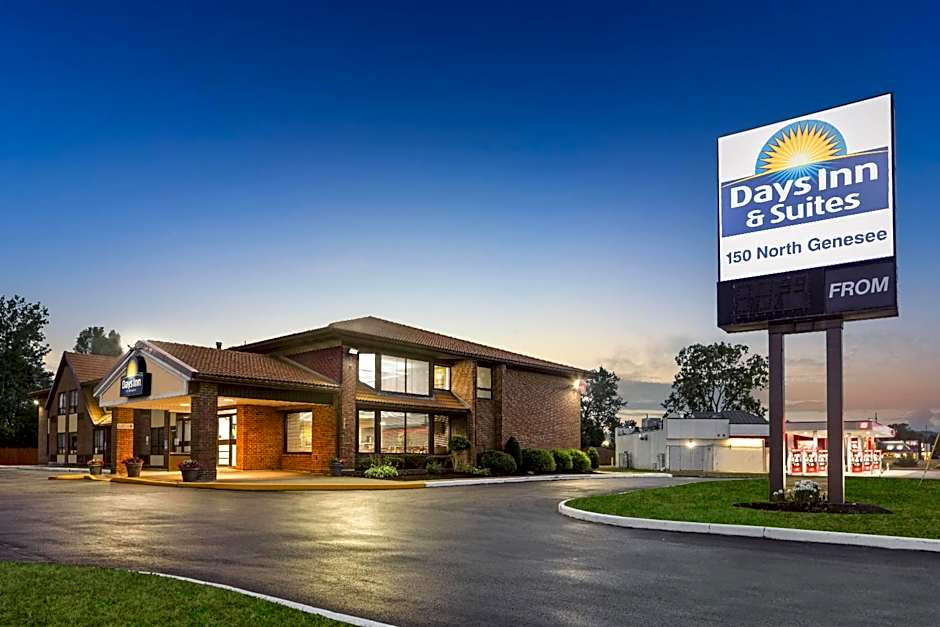 Days Inn by Wyndham Utica