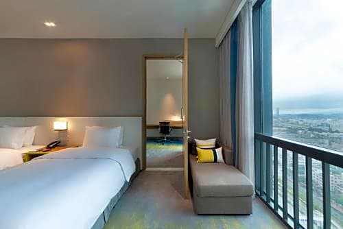 Holiday Inn Express Shenzhen Songgang, an IHG Hotel