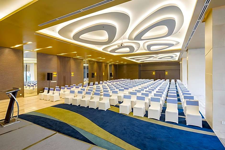 Liberty Central Nha Trang Hotel