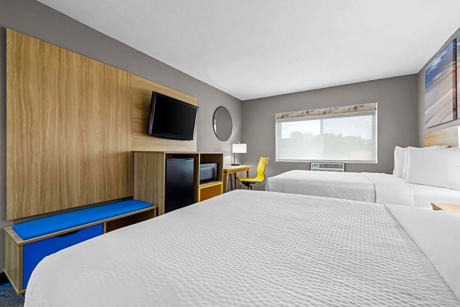 Days Inn by Wyndham La Crosse
