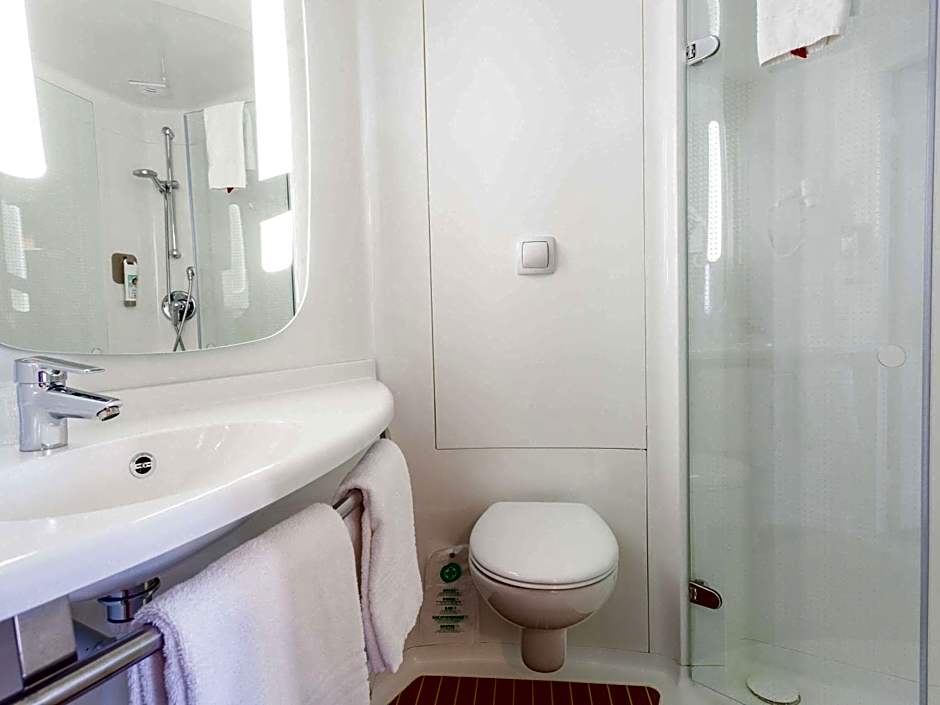 Ibis Elche