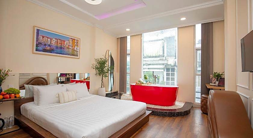 Quý Hùng Hotel - City Centre