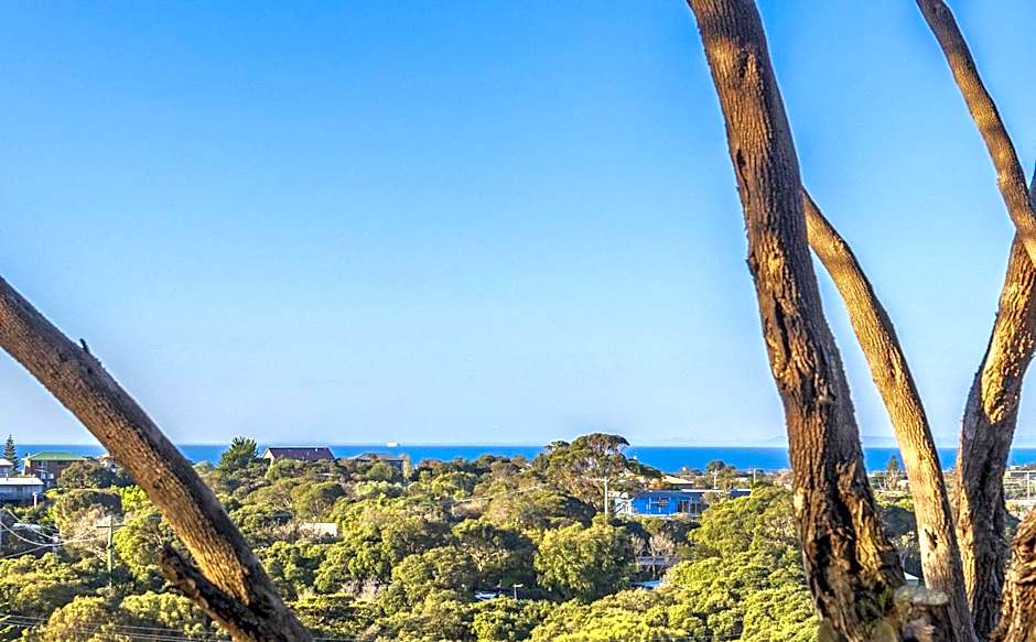 Panoramic Bayview Luxe