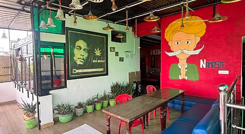 Friends Guest House and Hostel