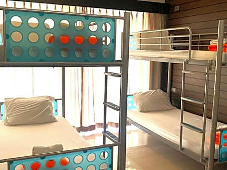 Bed in 6-Bed Mixed Dormitory Room