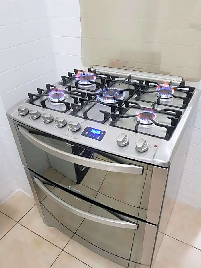 The best Copacabana Luxury Design 3 Bedroom room 3 bathroom 85 inch cinema tv top location