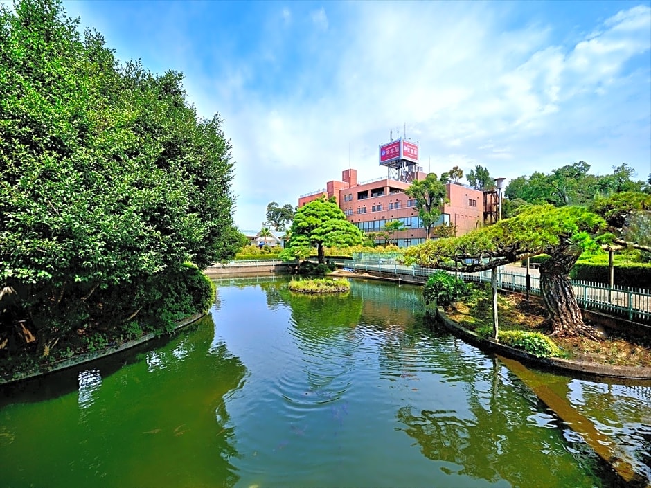 Garden Hotel Shiunkaku Higashi-Matsuyama