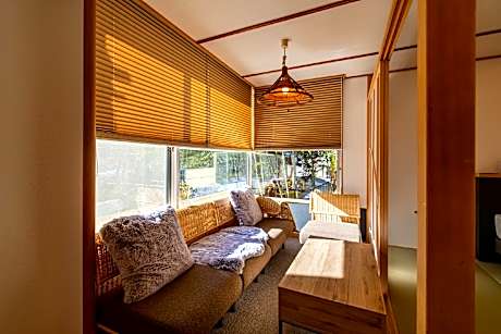 Japanese Style Room with King Bed and 10 Tatami - Non-Smoking