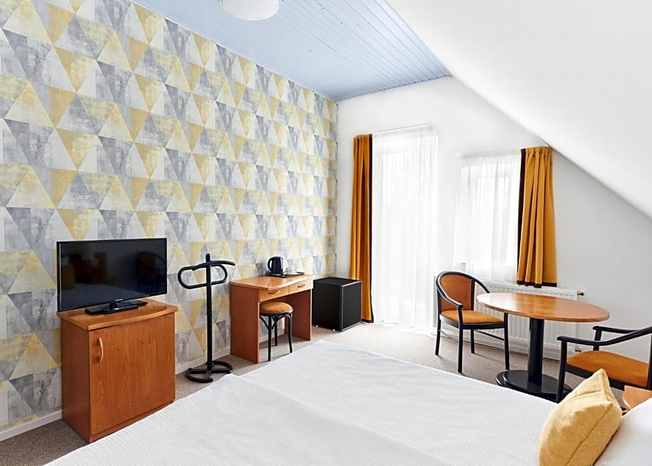 Lorelei Pension Adults Only