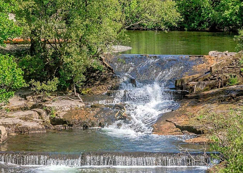 Ogwen Bank Caravan And Lodge Park