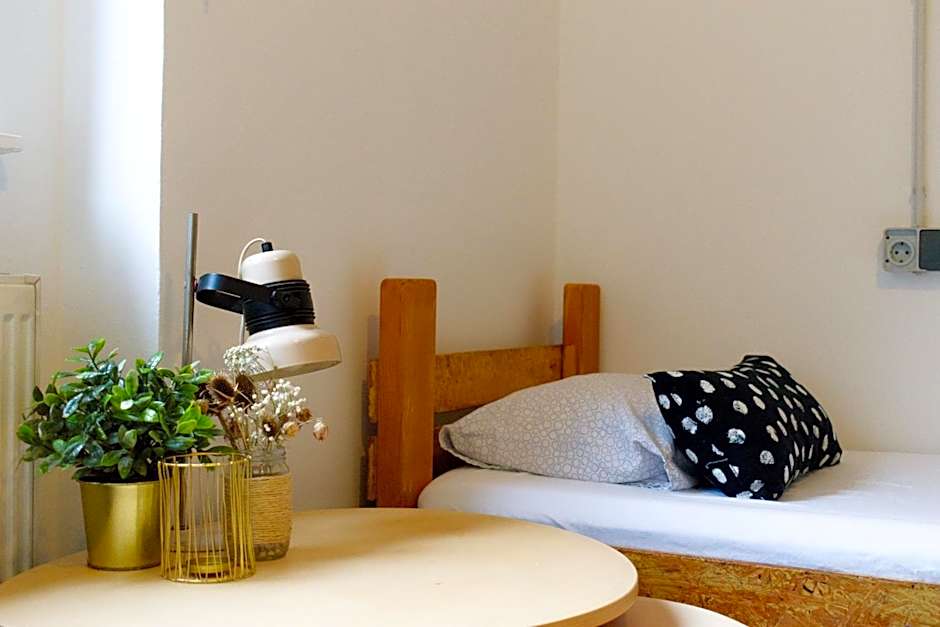 Stay Swanky Hostel