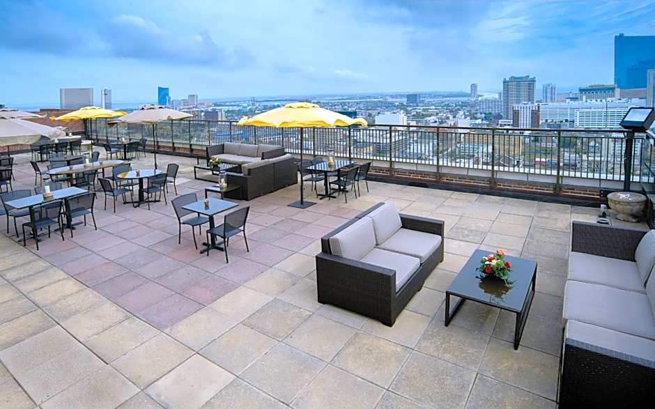 The Claridge Hotel