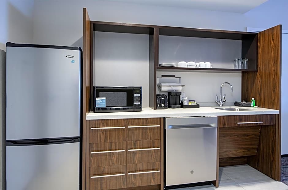 Home2 Suites By Hilton West Edmonton