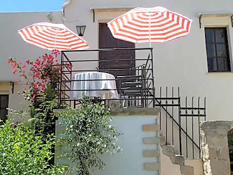Apartment with Garden View