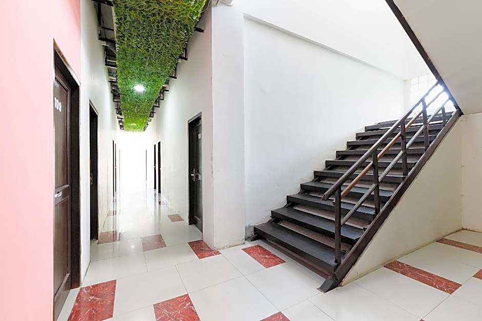 Sans Hotel AVA Palangkaraya by RedDoorz