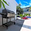 Commercial Zone Studios, Pool, BBQ and Beach 7 Blocks
