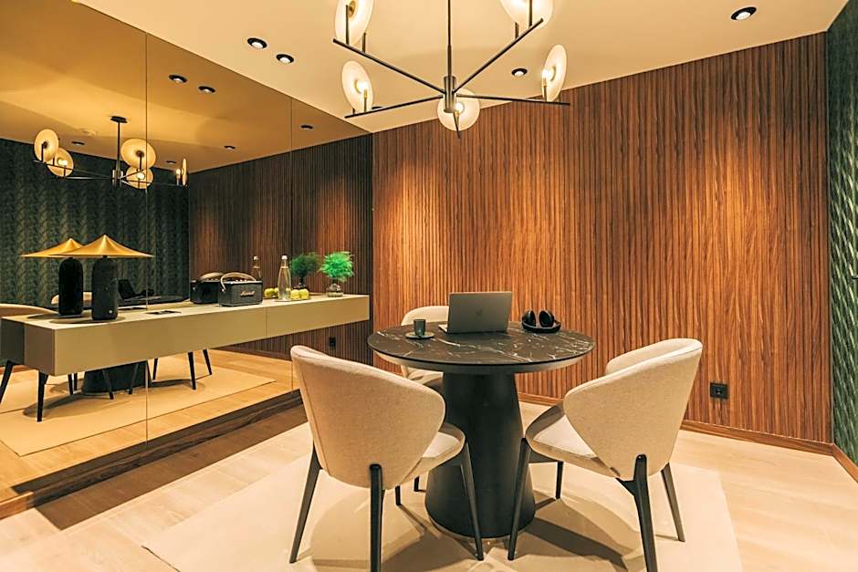 Hotels 705 Porto Prime Home