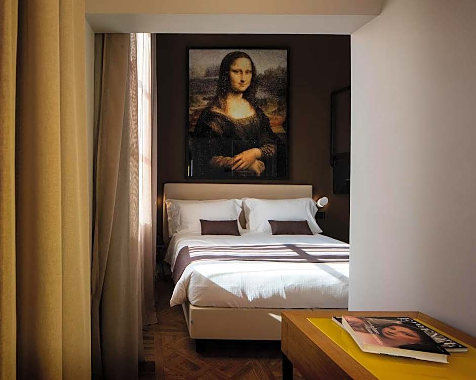 The Frame Hotel