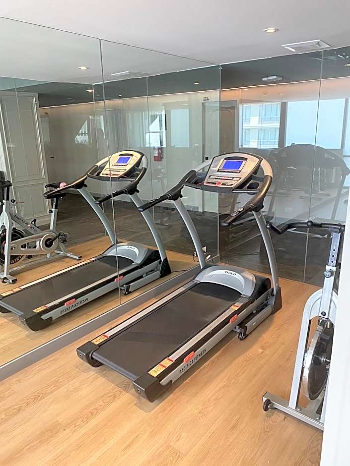 Thee Bangkok Hotel by TH District