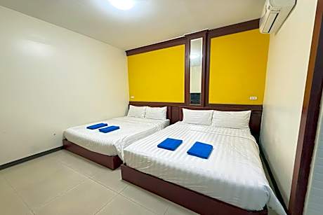 Standard Queen Room with Two Queen Beds
