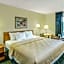 Days Inn by Wyndham Lake Park/Valdosta