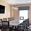 Hampton Inn By Hilton & Suites Fort Myers Beach/Sanibel Gateway