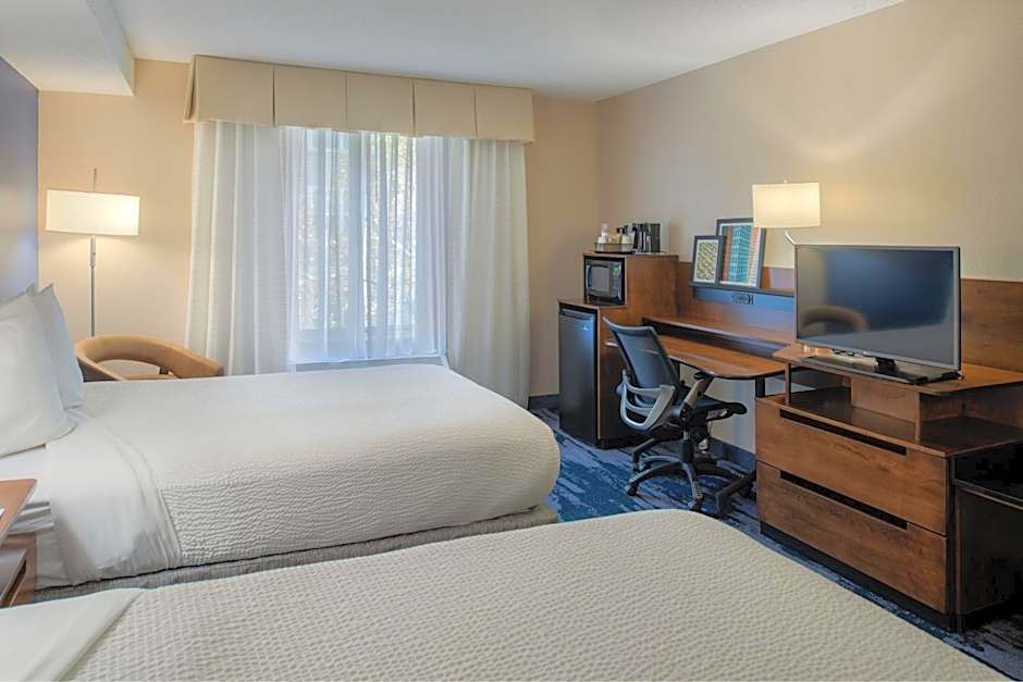 Fairfield Inn & Suites by Marriott Dayton Troy
