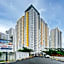 RedLiving Apartemen Springlake Summarecon - Kamarku Tower Azolla