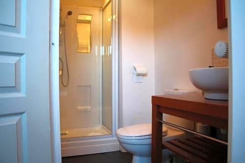 Hotel Saint Yves