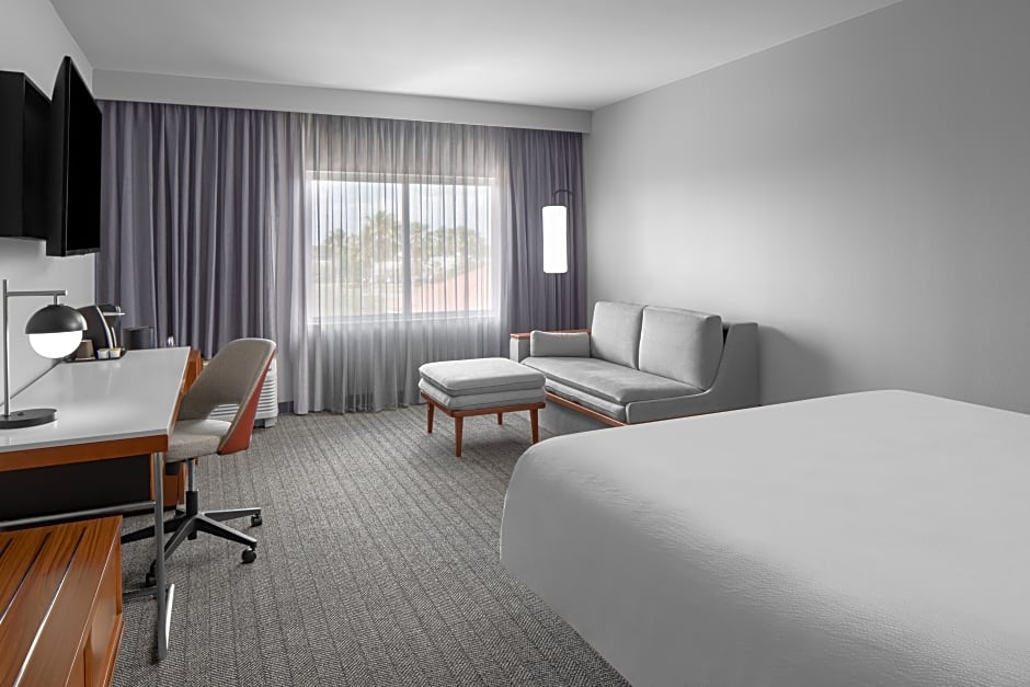 Courtyard by Marriott Tampa Oldsmar