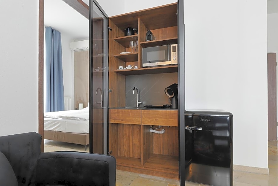 DEVIN Art Hotel