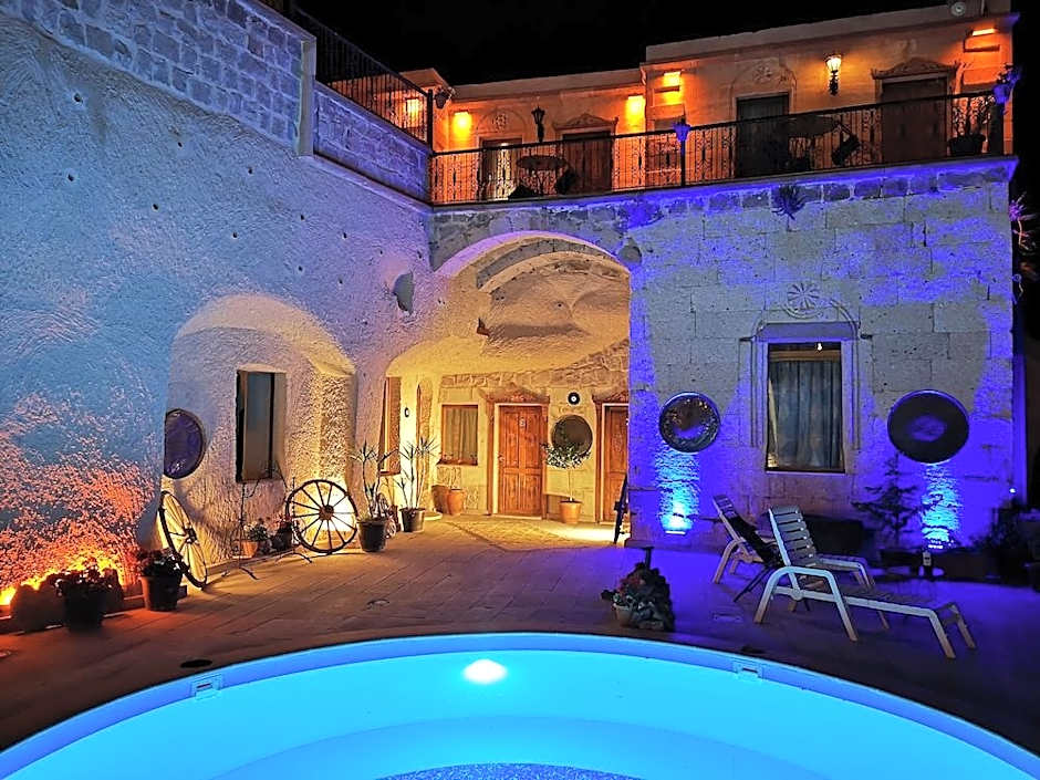 Hermes Cave Hotel