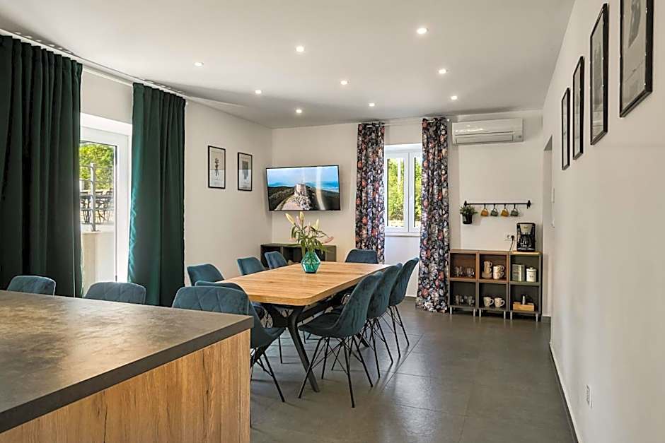 Villa Telma in Kostrčani - Haus für 8-10 Personen