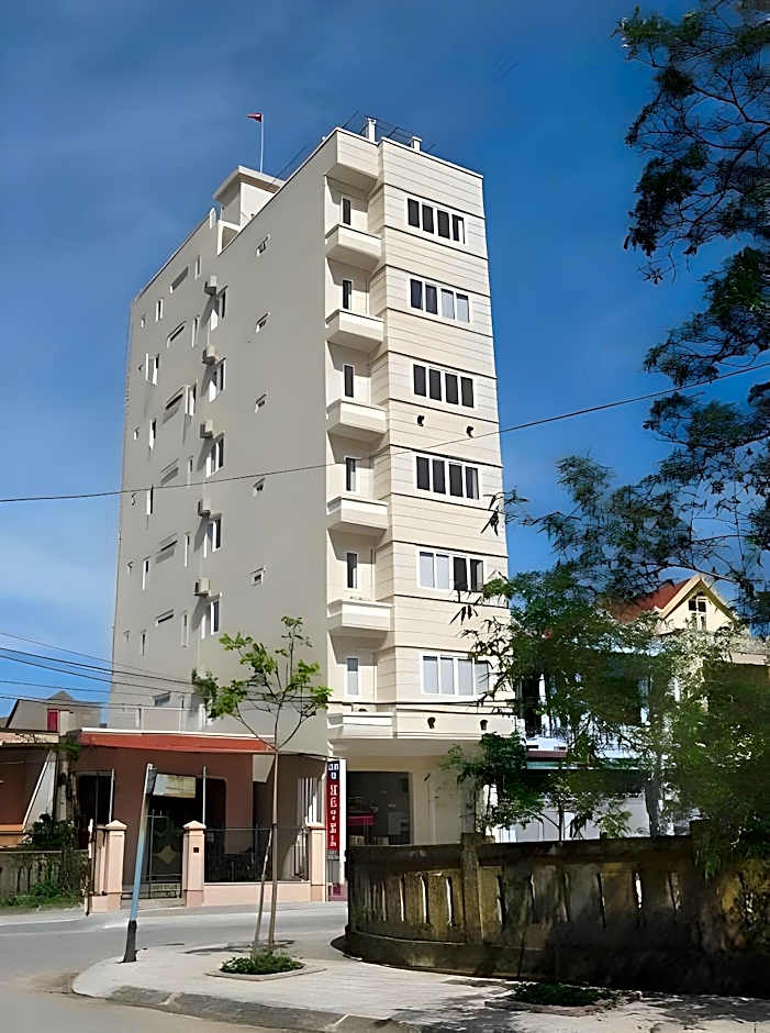 Nam Long Plus Hotel
