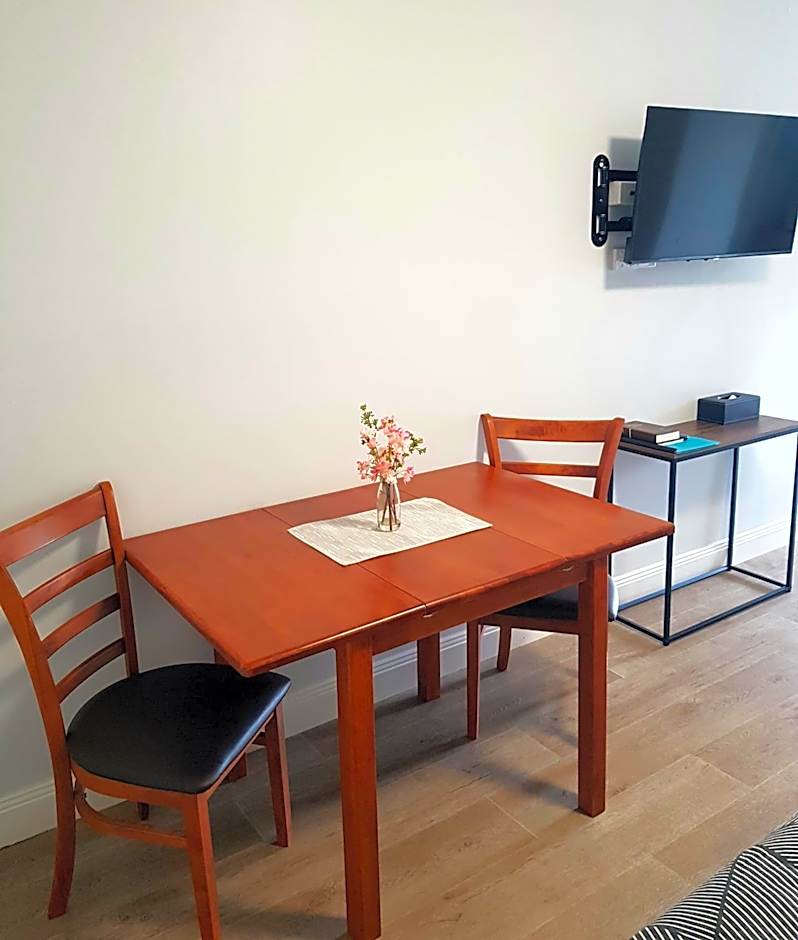 The Major Mitchell Motel