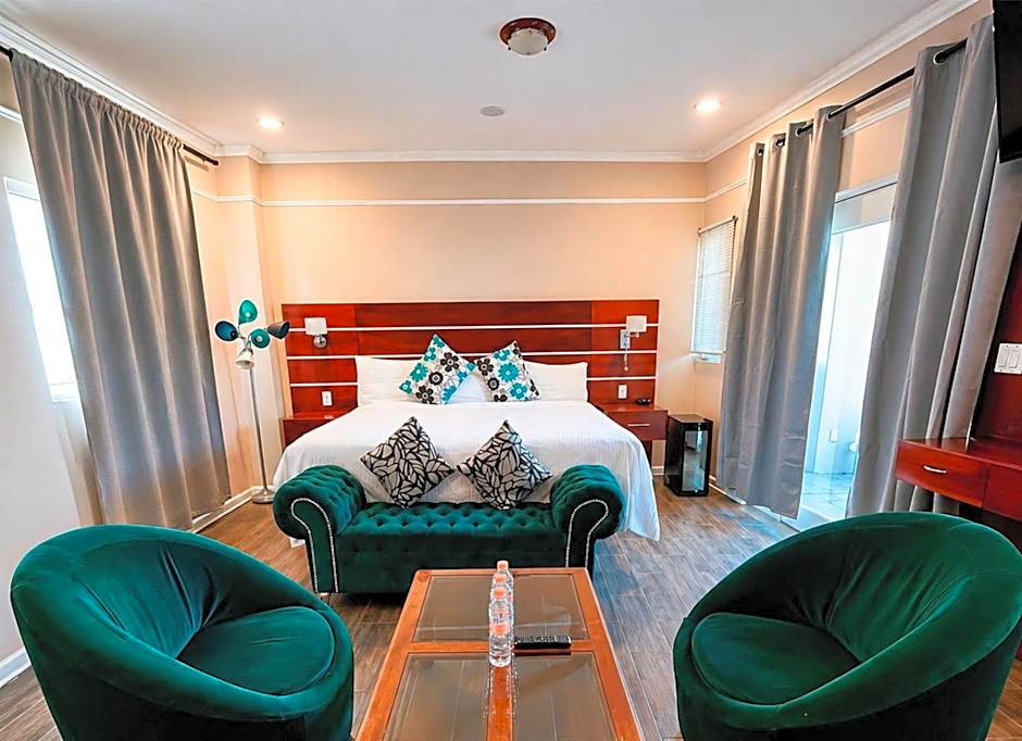 Hotel Cacaxtla Collection