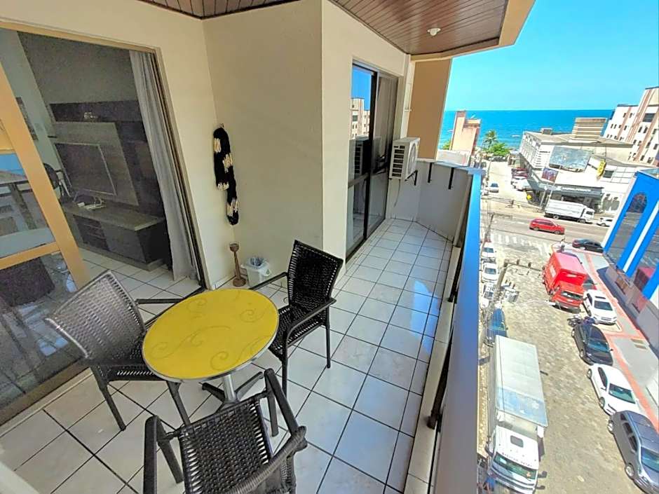 Cobertura aconchegante 3 quartos excelente vista mar! 80 metros do mar em Meia Praia - Itapema