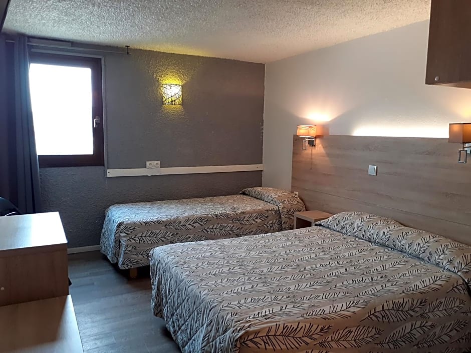 Hotel les Tourrades