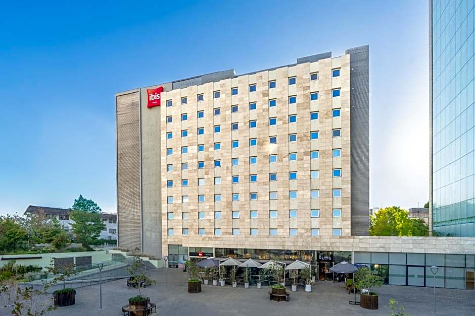 Ibis Santiago Las Condes Manquehue