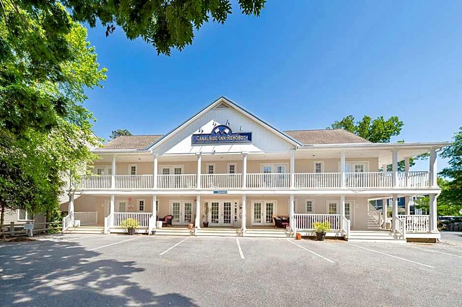 Canalside Inn