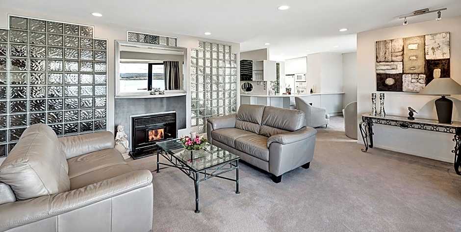 Serenity on Wakeman Bed and Breakfast