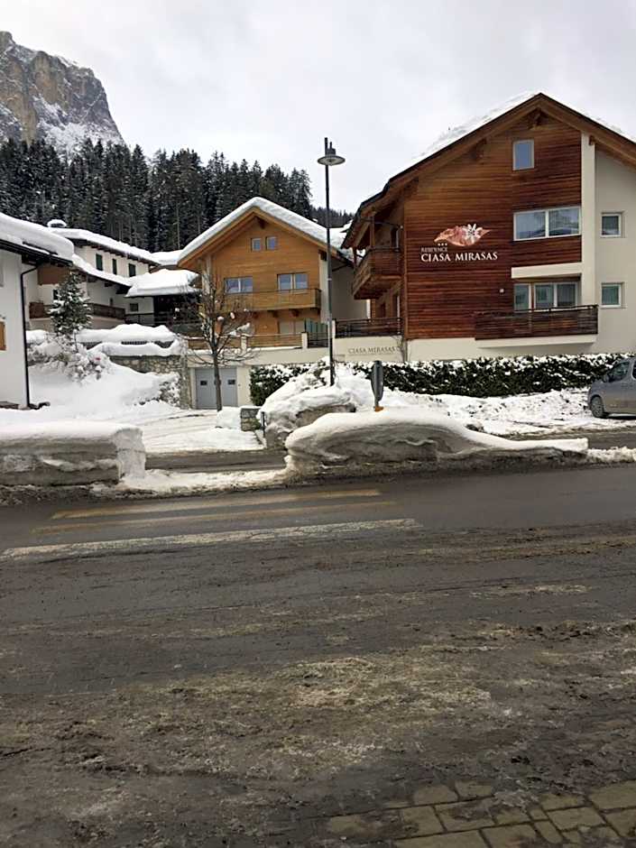 ALBERGO BAR RISTORANTE DOLOMIA