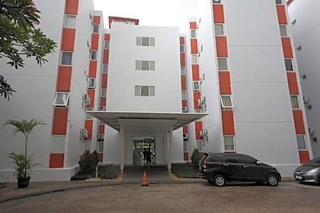 Hotel O Room Transit By At