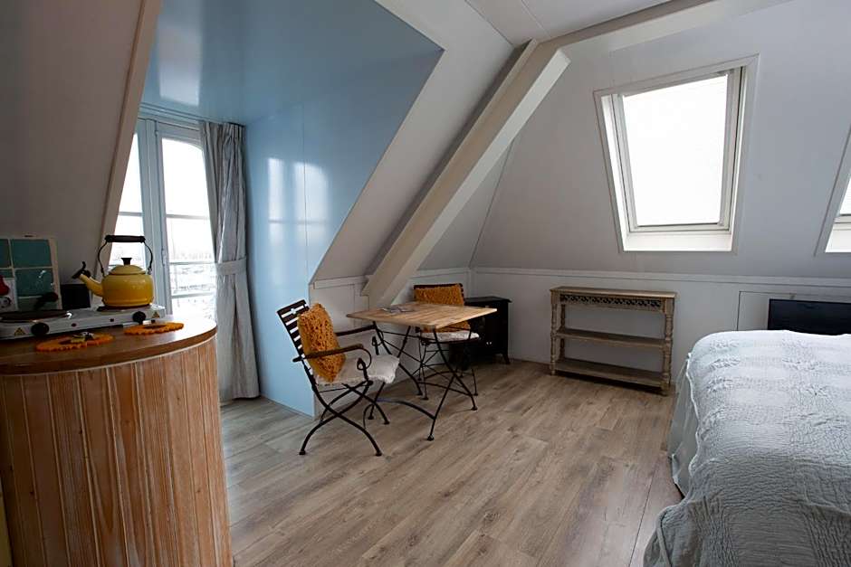 El Puerto Bed and Breakfast