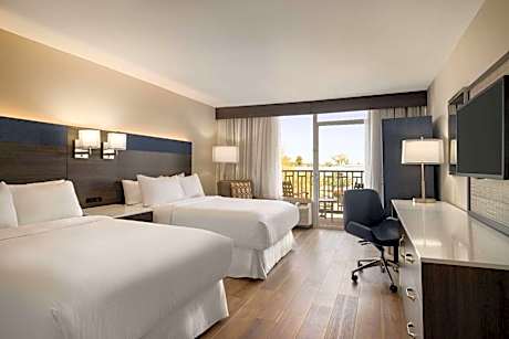 2 Double Beds, Balcony, Non-Smoking