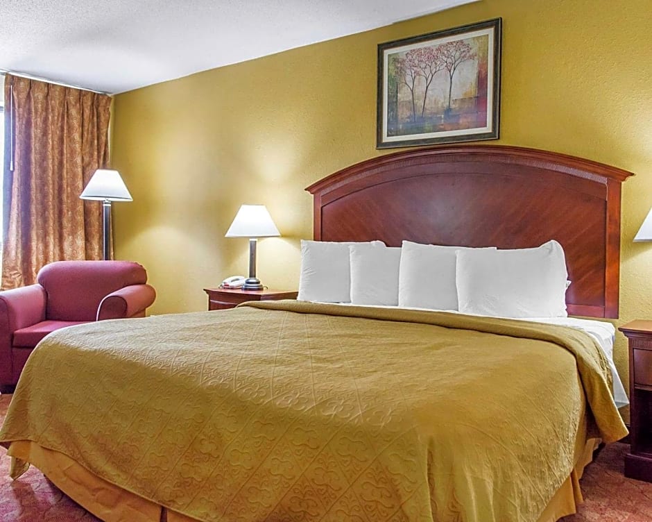 Quality Inn & Suites Miamisburg - Dayton South