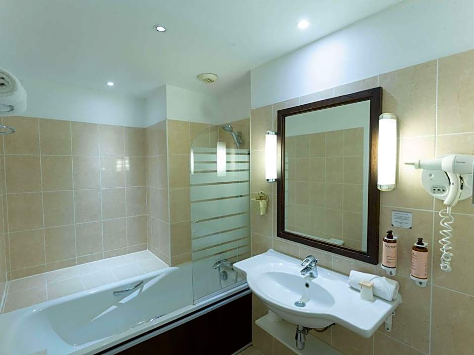 Hotel Mercure Rennes Cesson